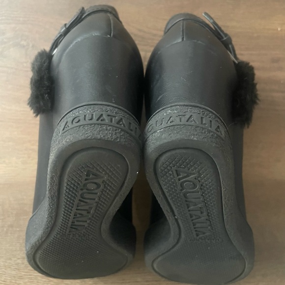 Aquatalia By Marvin K. Women's Black Cameron Faux Fur Trim Wedge Bootie Size 6.5 - Picture 14 of 14